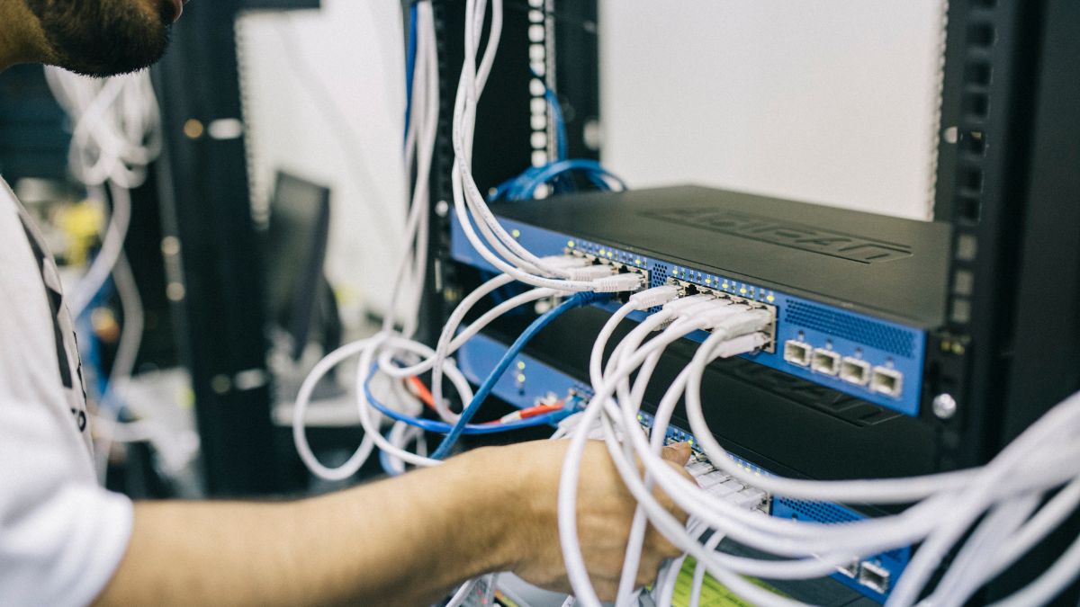 Cable Internet in the 21st Century: Still Relevant or Outdated?